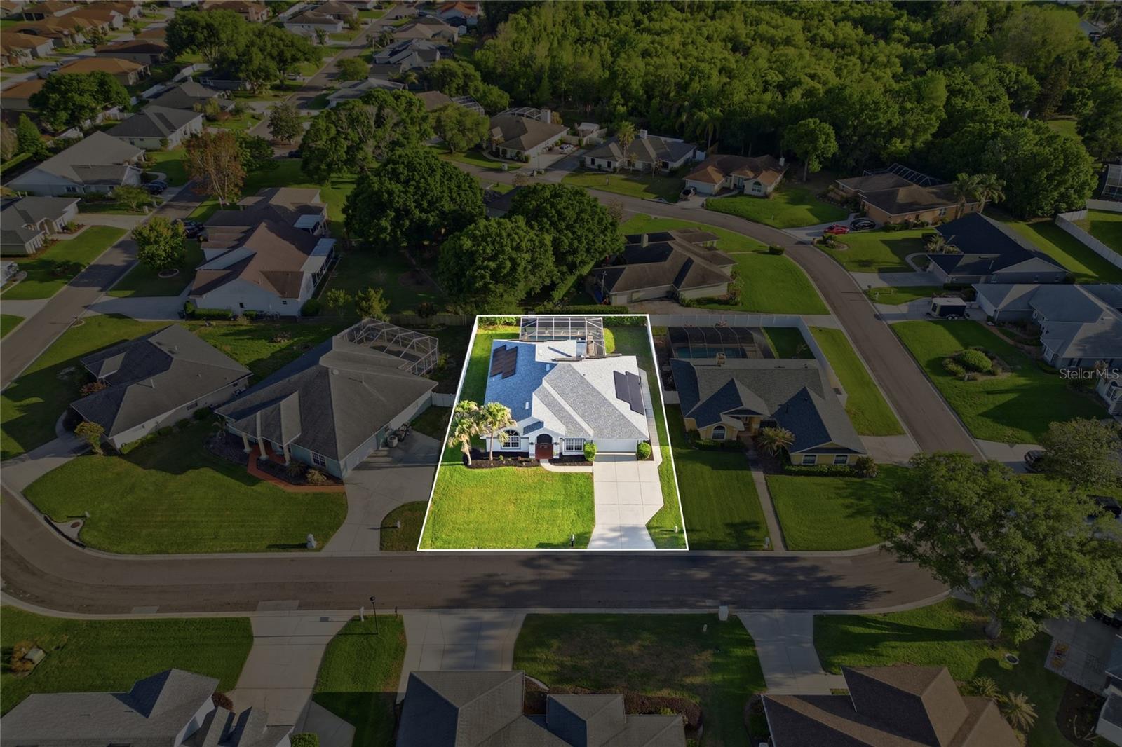 OVERLOOK ESTATES - Residential