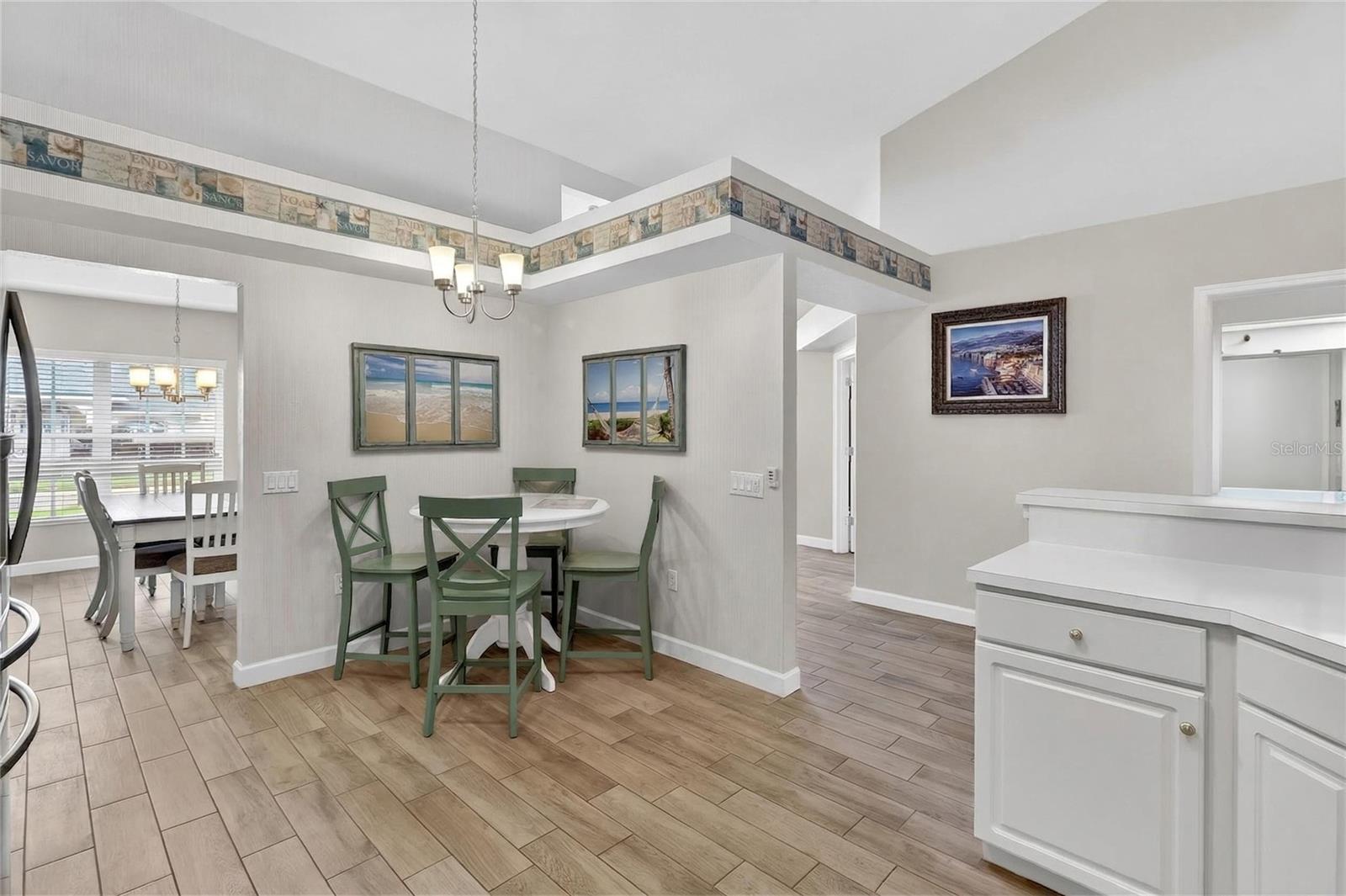 OVERLOOK ESTATES - Residential