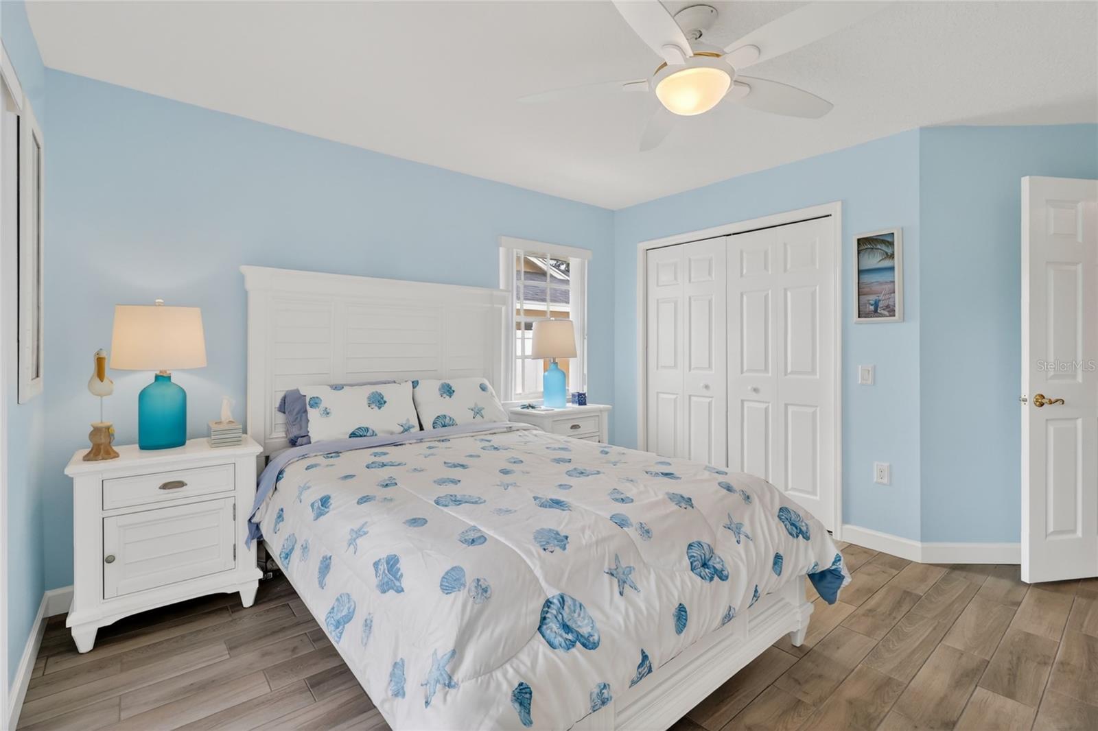 OVERLOOK ESTATES - Residential