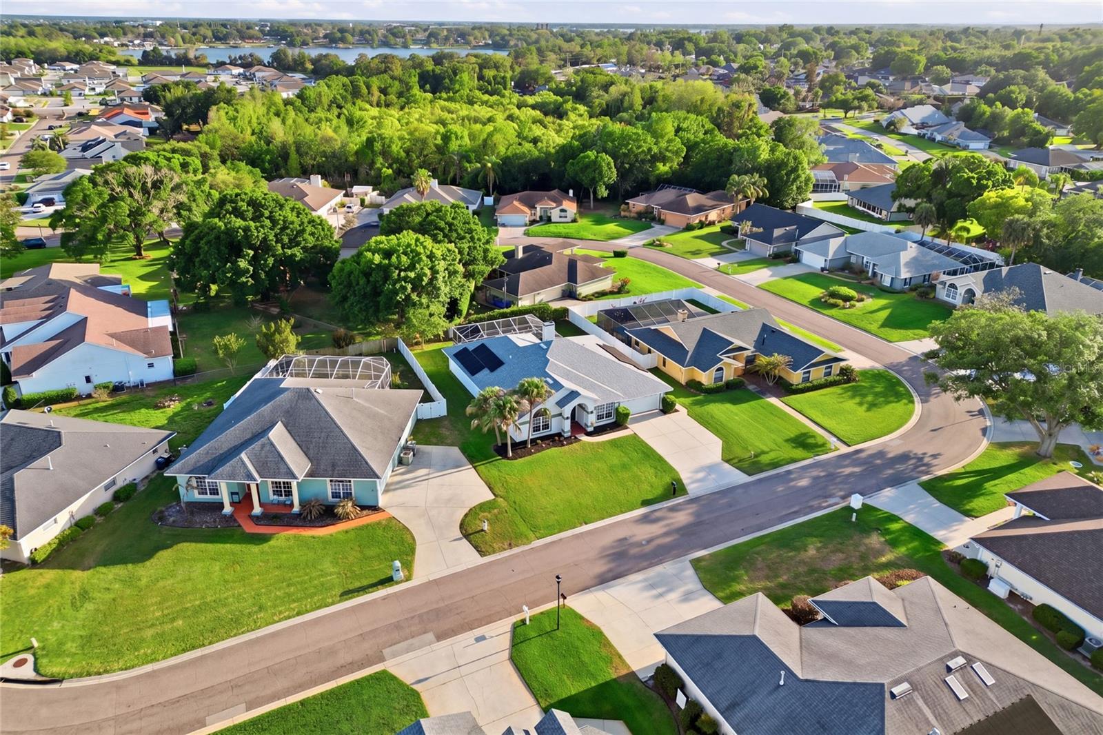 OVERLOOK ESTATES - Residential