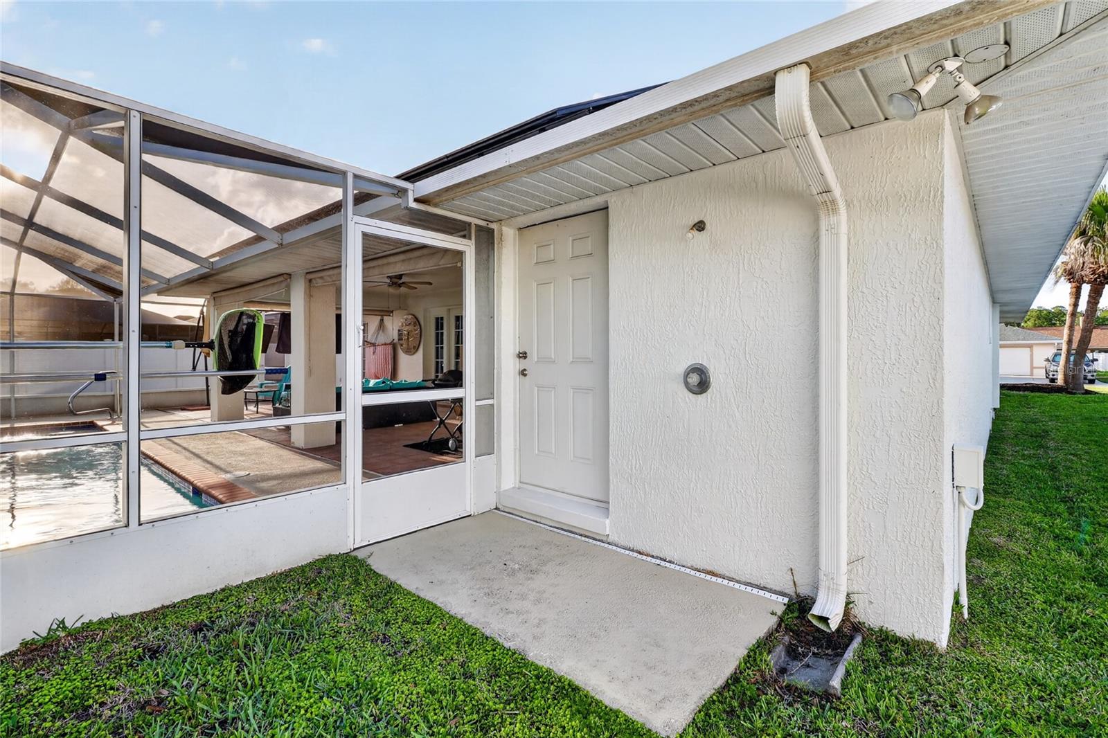 OVERLOOK ESTATES - Residential