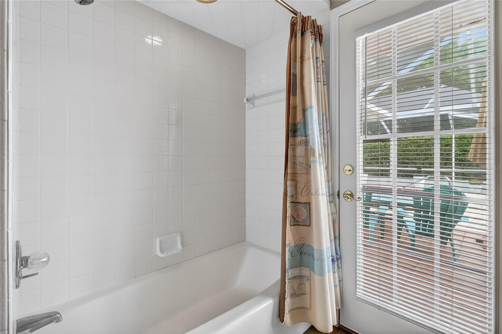 OVERLOOK ESTATES - Residential