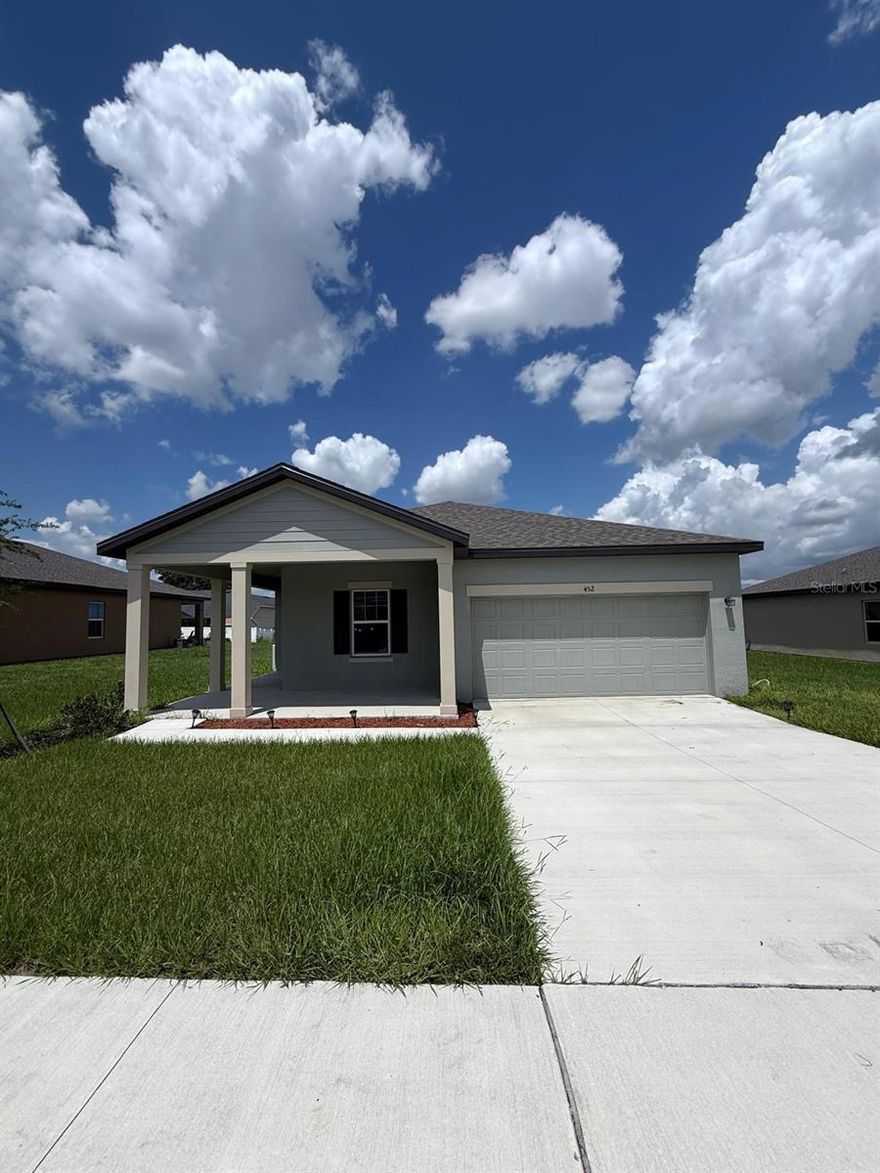 Welcome to this beautiful home located in LAKE WALES FL! Built in 2024. Upon entering, we find a spacious hallway with ceramic floors, to the right, you will find the first two bedrooms, the open-concept living room with an island and beautiful kitchen cabinets, perfect for entertaining. The master bedroom is located on the other side of the house, offering privacy and a spacious master bathroom with a walk-in closet. It has a terrace and backyard, perfect for relaxing afternoons or hosting a barbecue with family and friends. If you are looking for a beautiful and quiet place to call home, this is the perfect option!