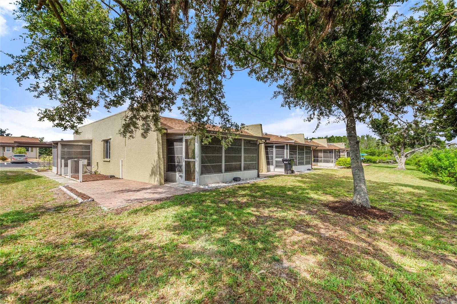 CURRY CREEK CONDO VILLA - Residential