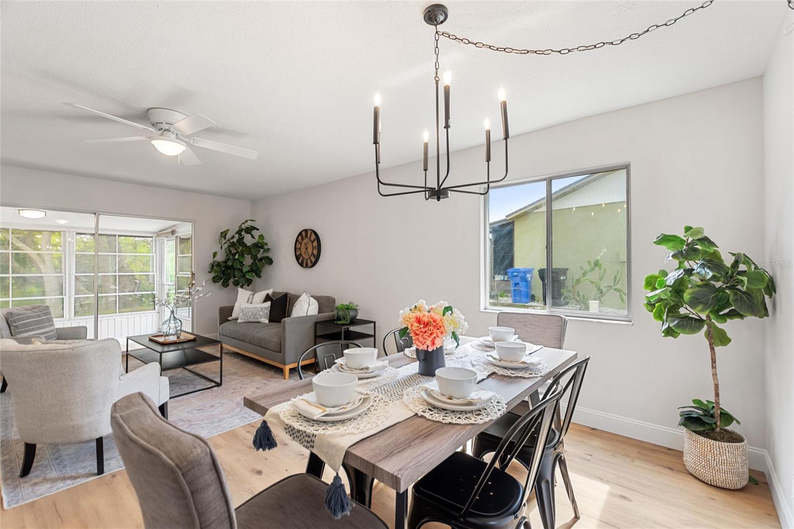 CURRY CREEK CONDO VILLA - Residential