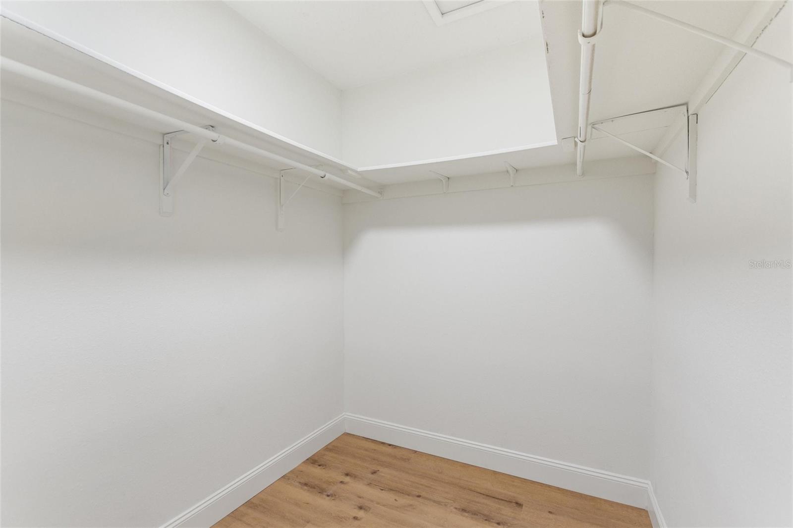 CURRY CREEK CONDO VILLA - Residential