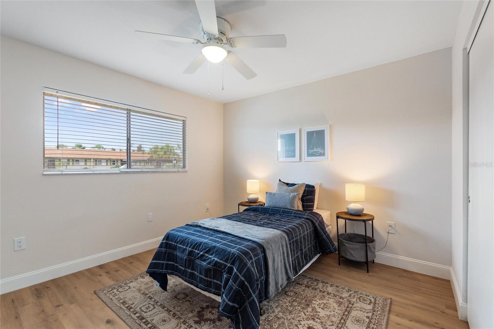 CURRY CREEK CONDO VILLA - Residential