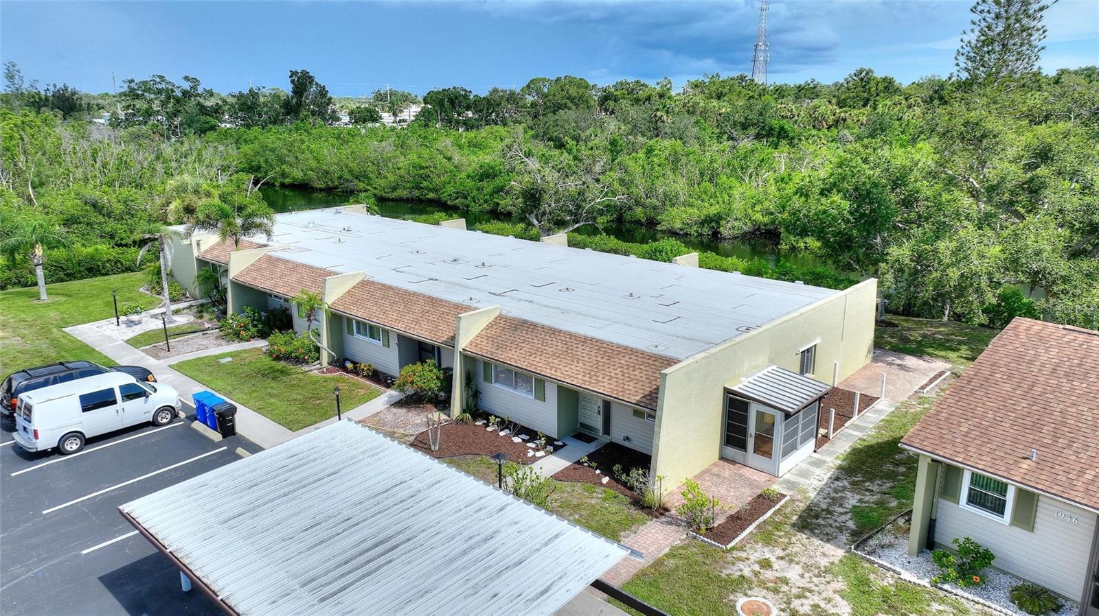 CURRY CREEK CONDO VILLA - Residential