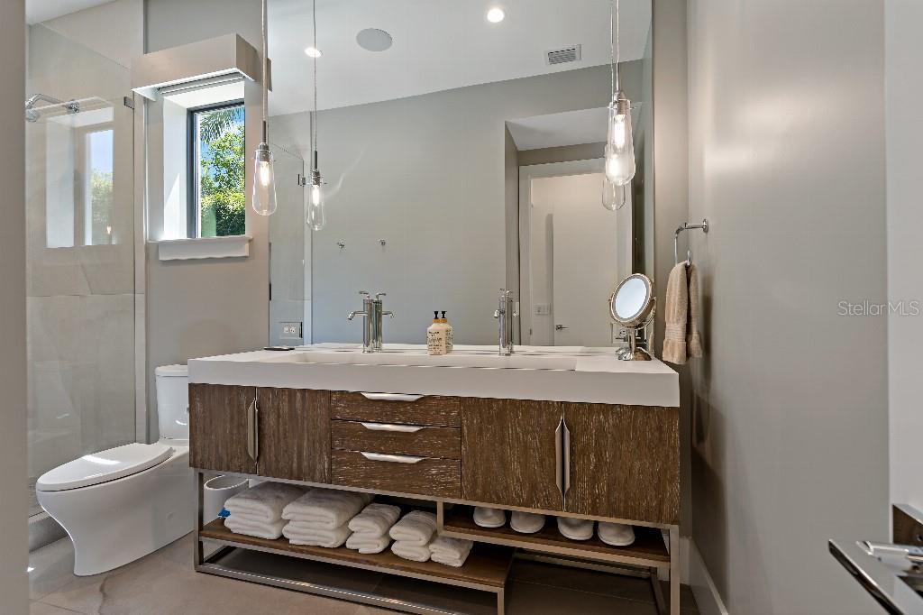 BYARS THOMPSON ADD DAVIS - Residential