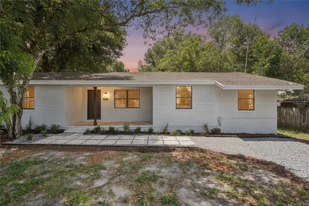 Photo of 137 Lucerne Drive, Debary, FL 32713 (MLS # O6422881)
