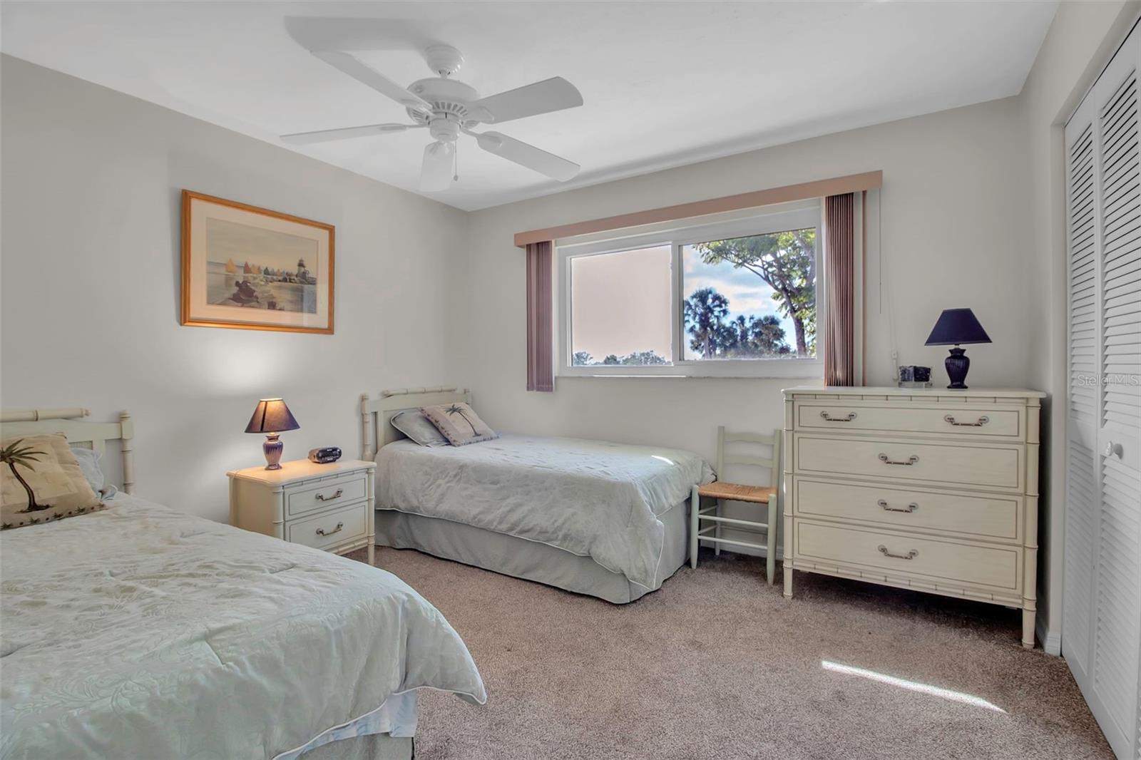 IMPERIAL PLACE - Residential