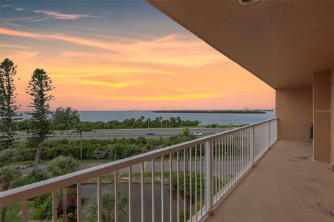 7430 SUNSHINE SKYWAY LANE S 605 ST PETERSBURG FL 33711