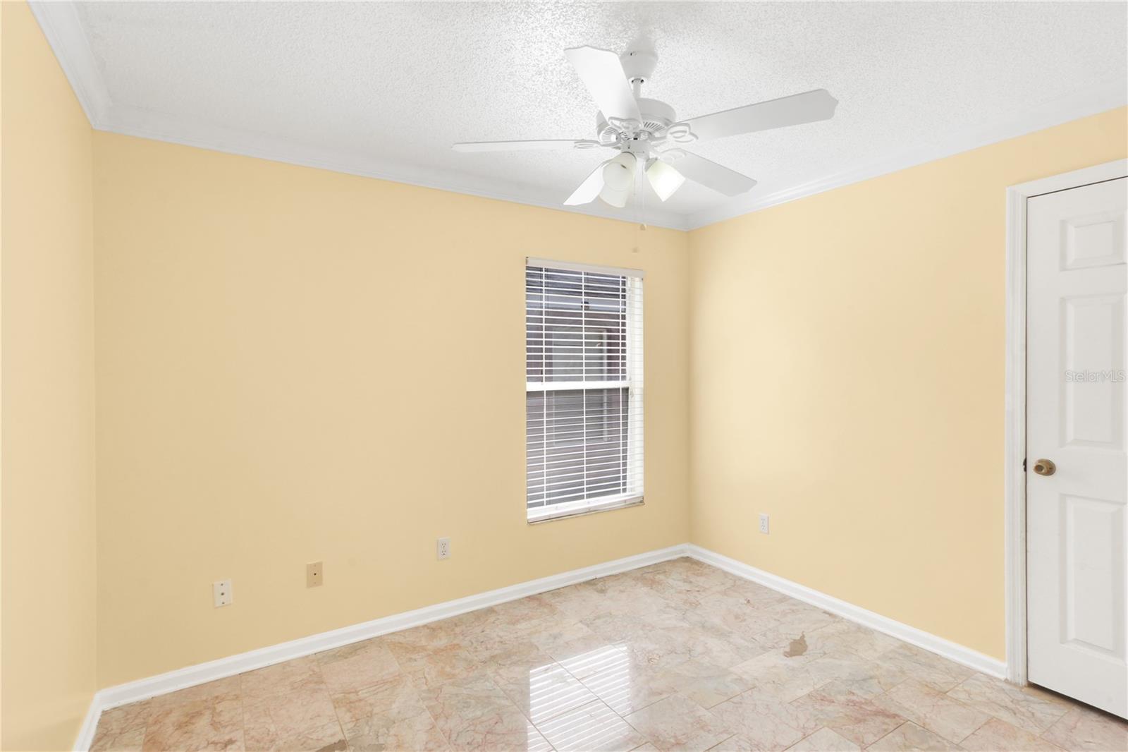 ALTAMONTE LANDING - Residential Lease