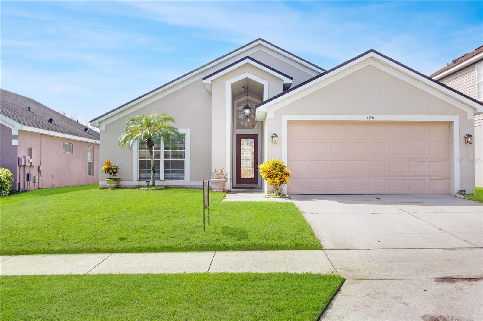 ALTAMONTE LANDING - Residential Lease