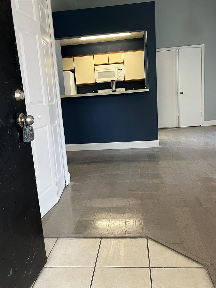 537 SUN RIDGE PLACE 201