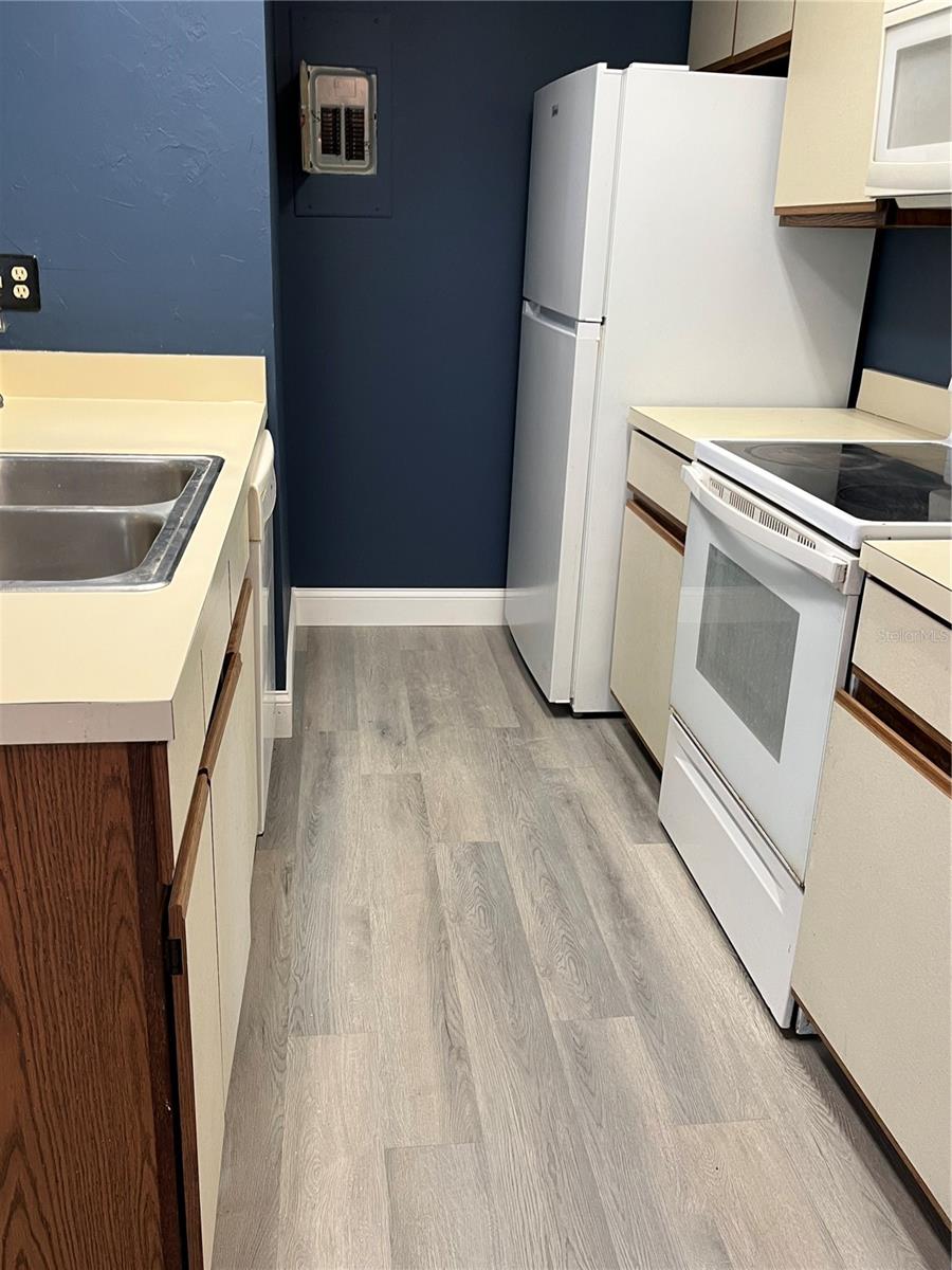 SUN RIDGE 3 A CONDO - Residential