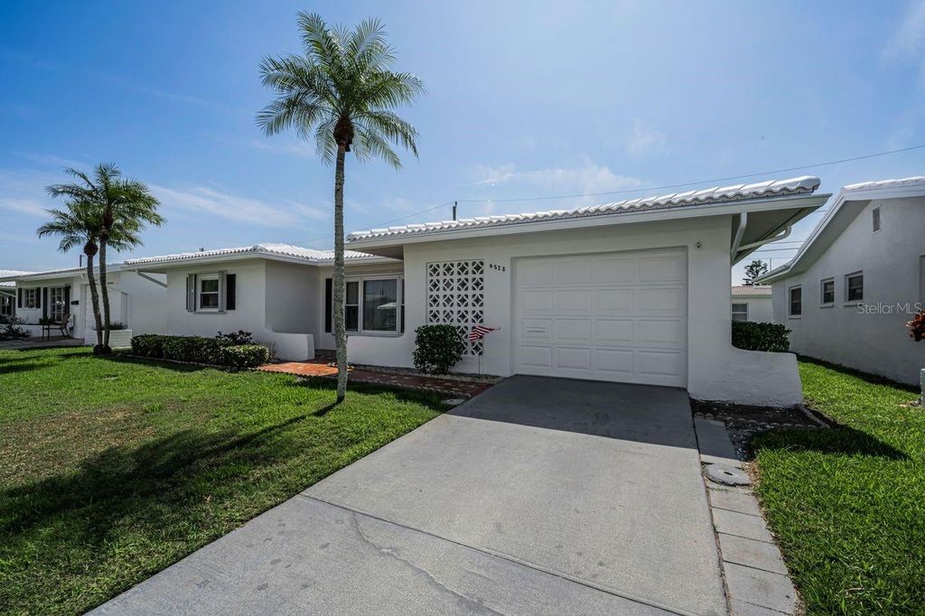 Photo of 4526 100th Avenue N #4256, Pinellas Park, FL 33782 (MLS # TB8488412)