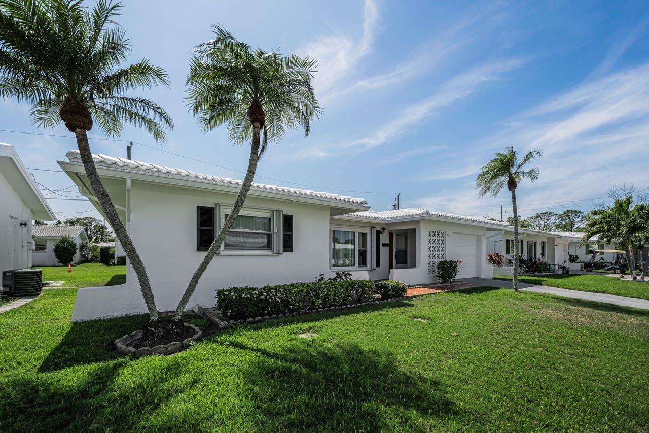 MAINLANDS OF TAMARAC BY THE GULF TWO CONDO - Residential