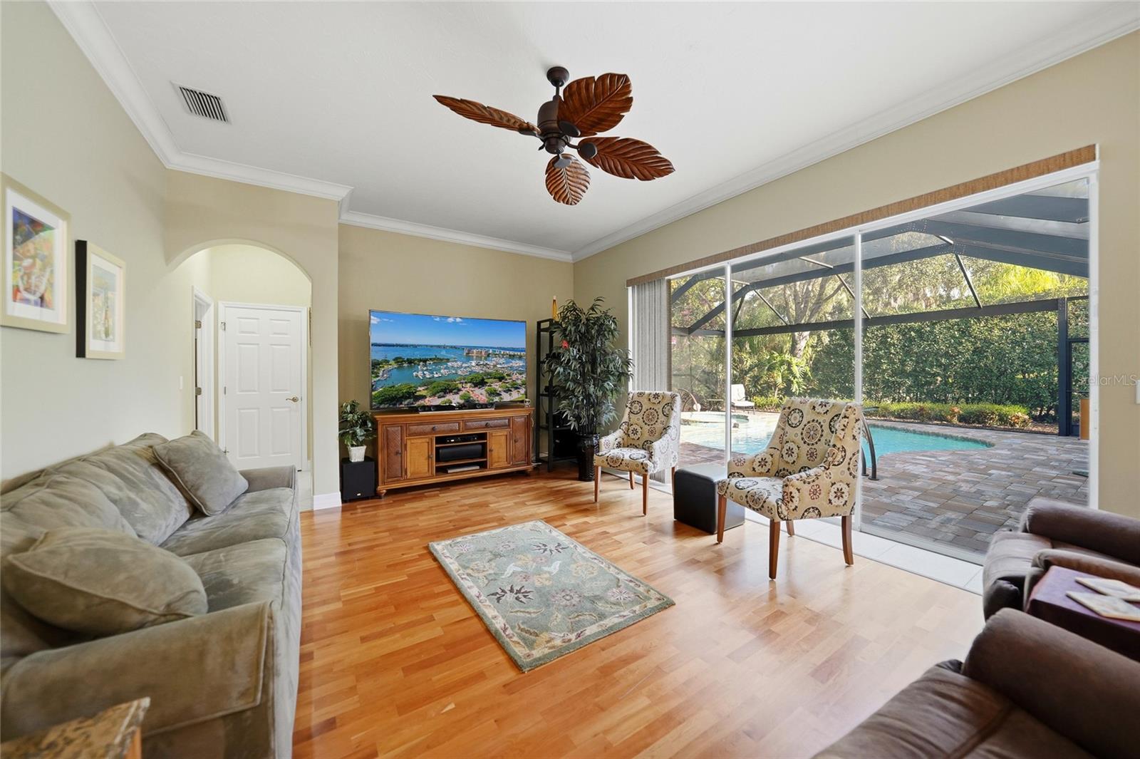 HAMMOCKS - Residential