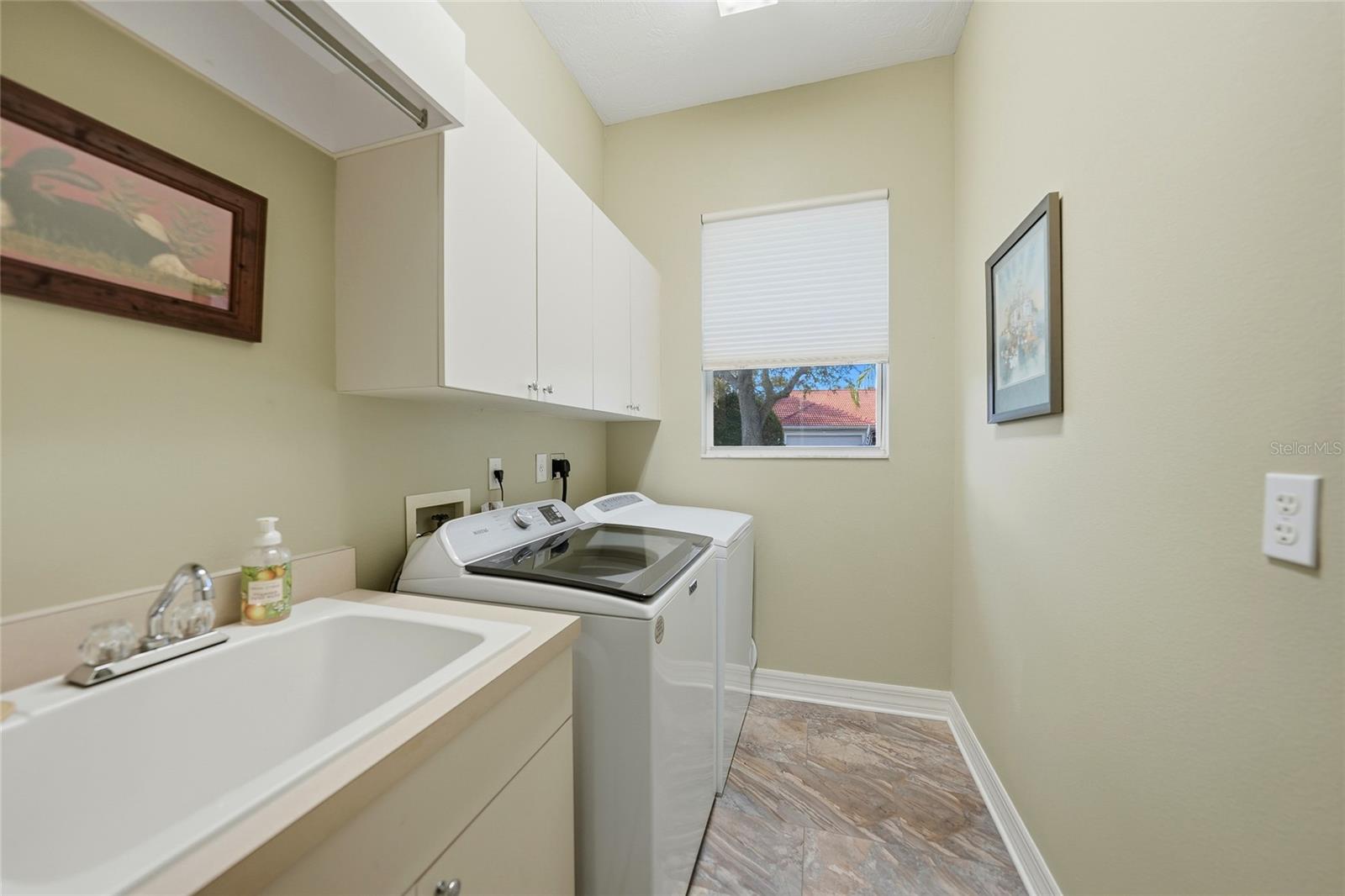 HAMMOCKS - Residential