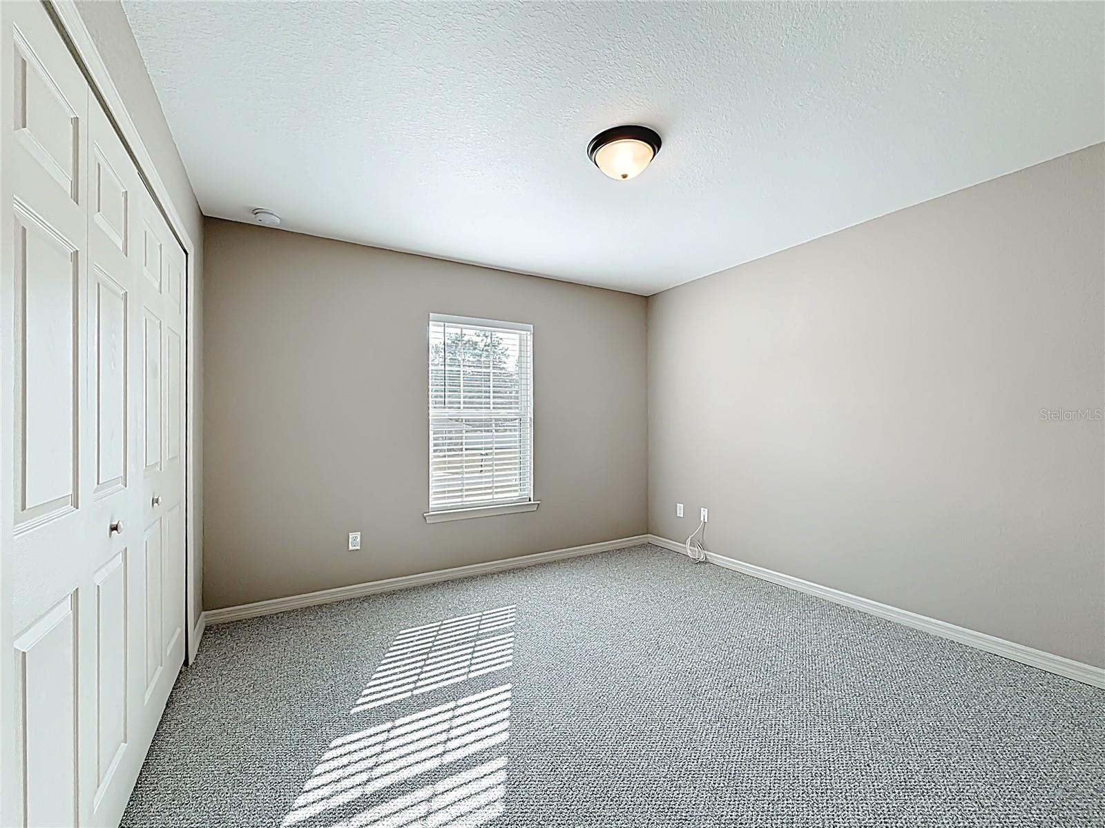 MARION OAKS UN 6 - Residential