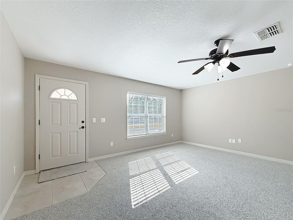 Photo of 17121 SW 44th Circle, Ocala, FL 34473 (MLS # OM714524)