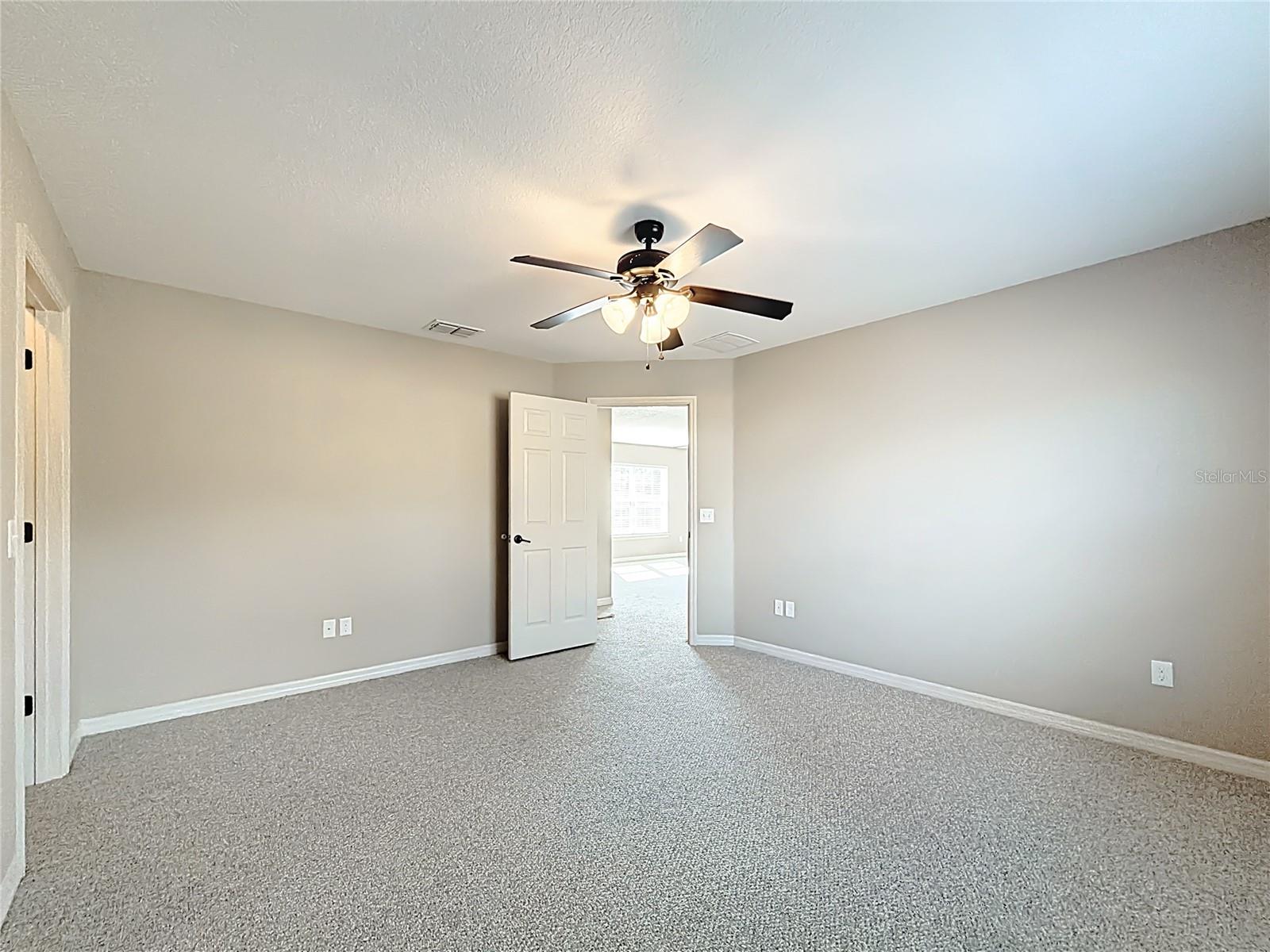 MARION OAKS UN 6 - Residential