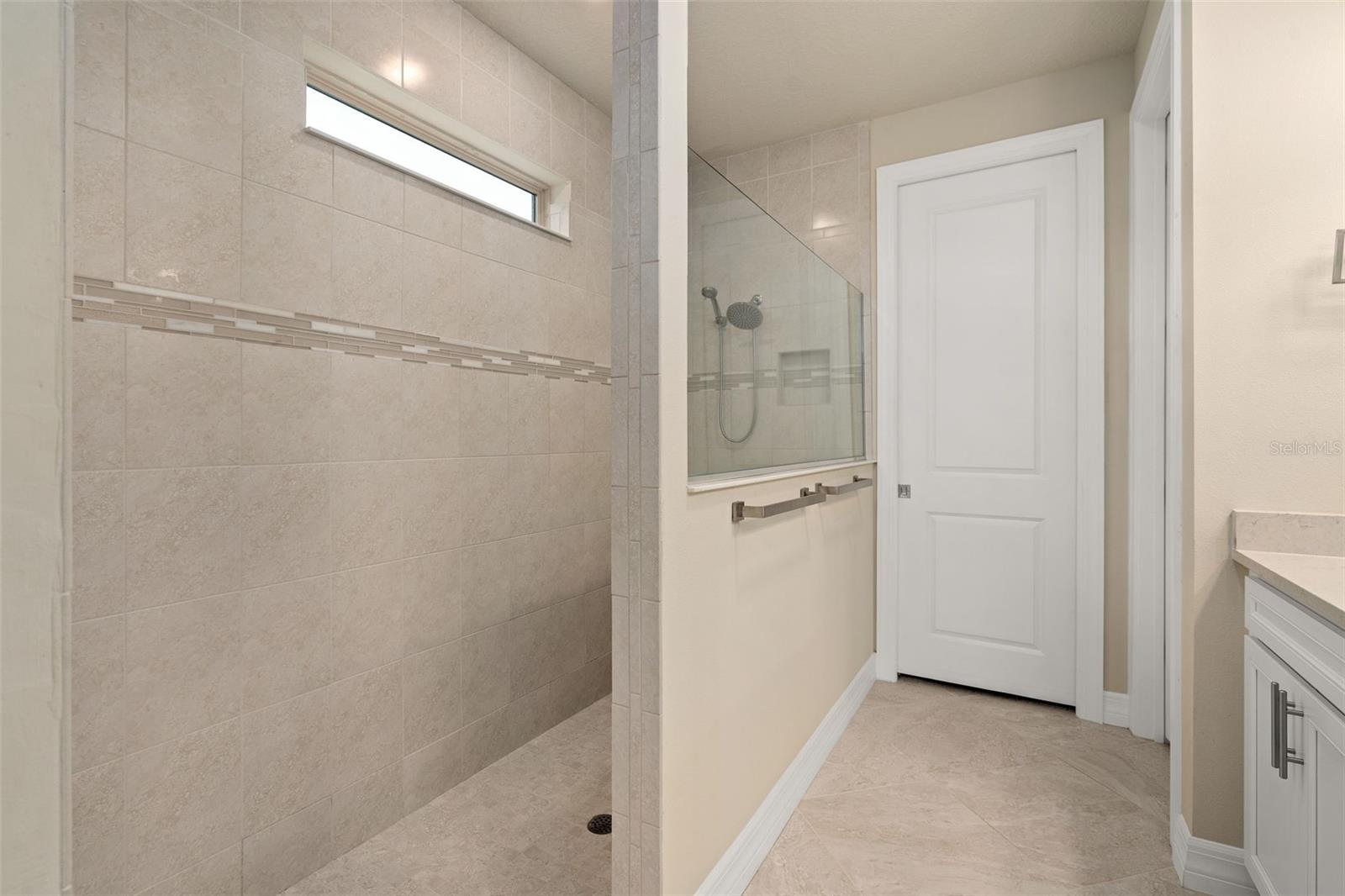 RETREAT AT LAKE BRANTLEY - Residential