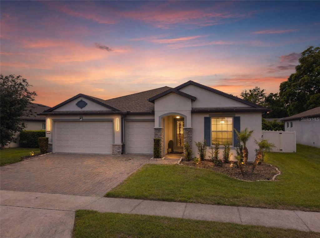 Photo of 284 Island Sound Court, Longwood, FL 32779 (MLS # O6401810)