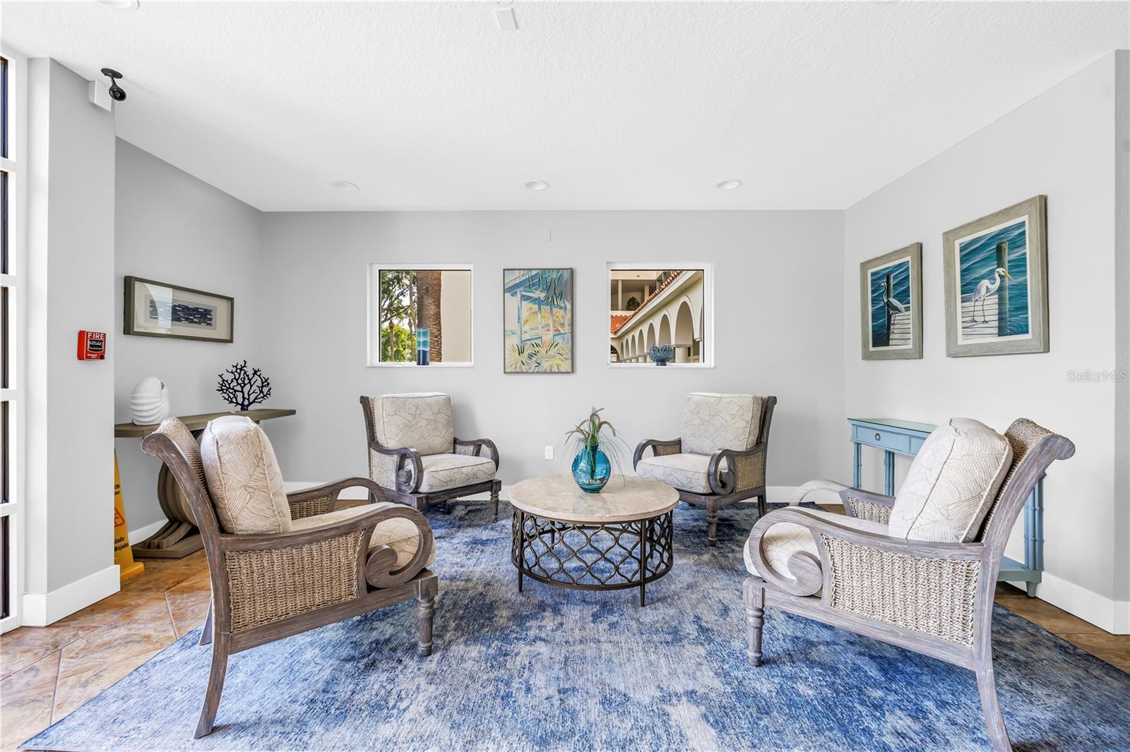 OSPREY POINTE AT DOLPHIN - Residential Lease