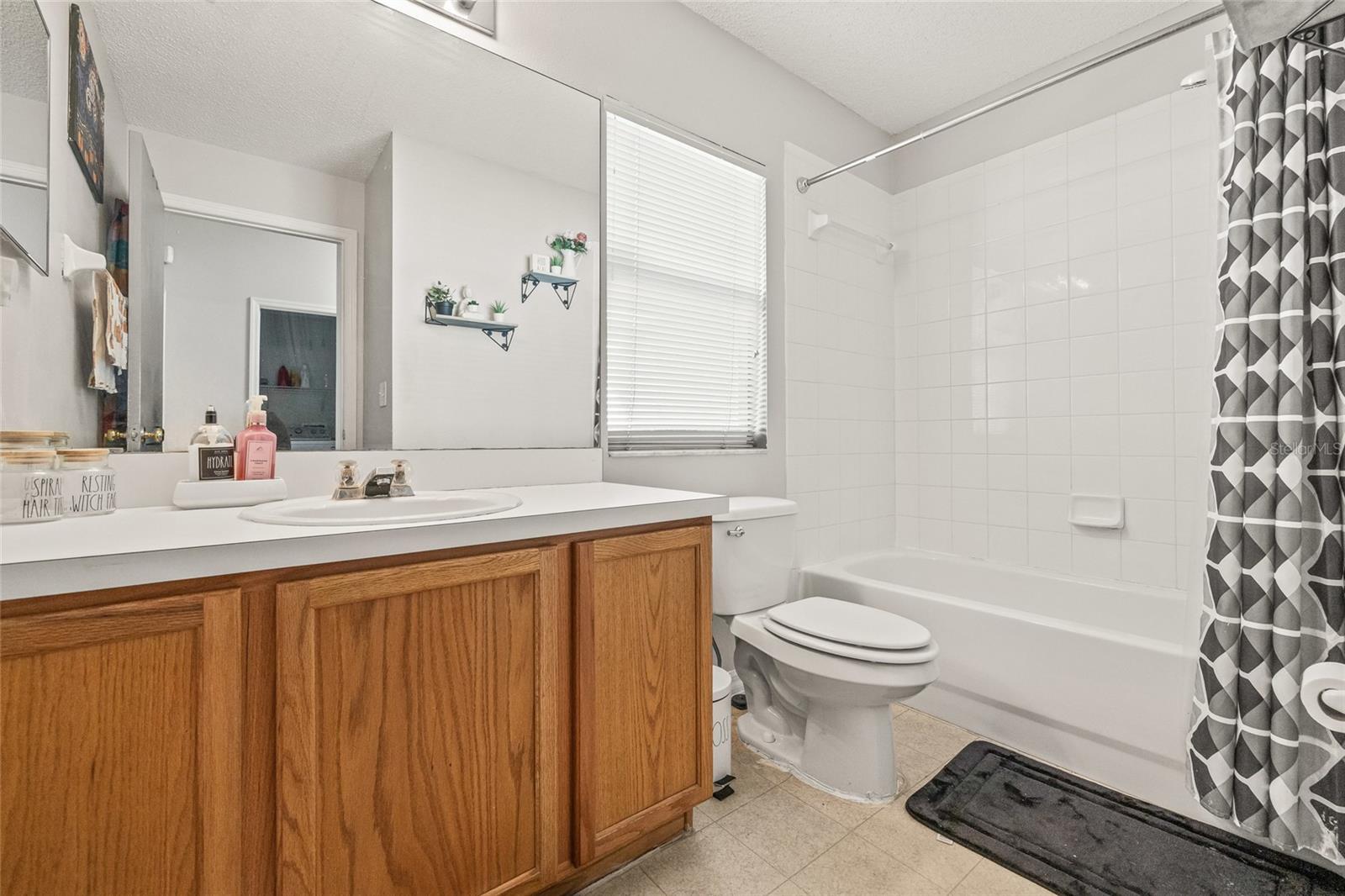 COUNTRY HILLS EAST UNIT 3 - Residential