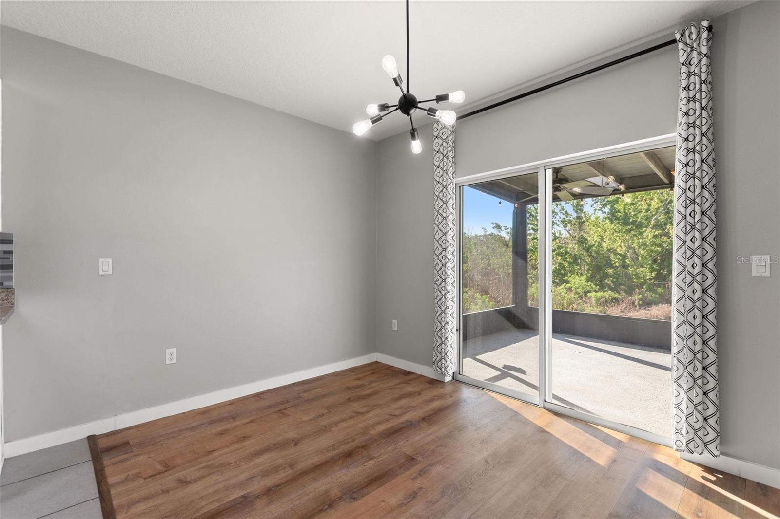 MAGNOLIA RIDGE - Residential