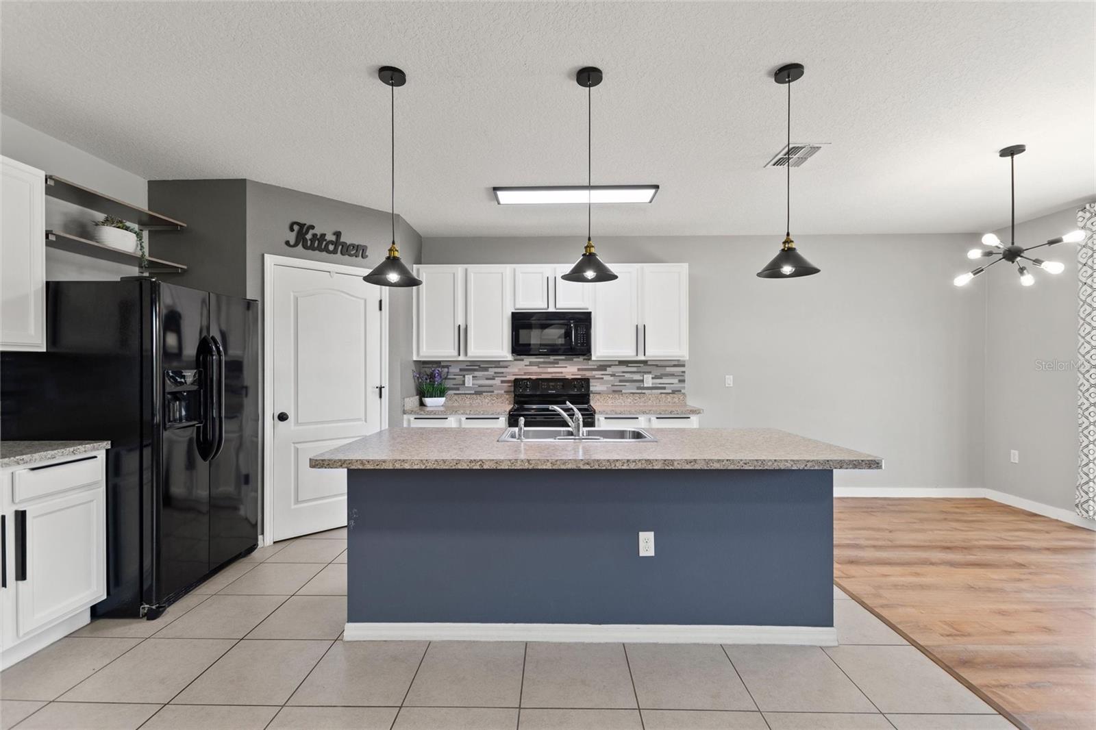 MAGNOLIA RIDGE - Residential