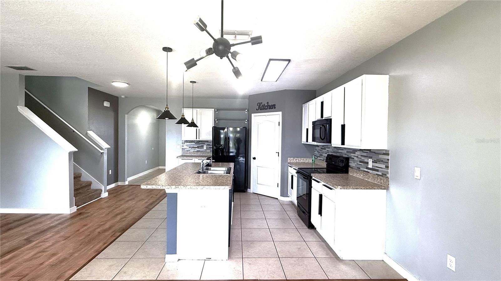 MAGNOLIA RIDGE - Residential