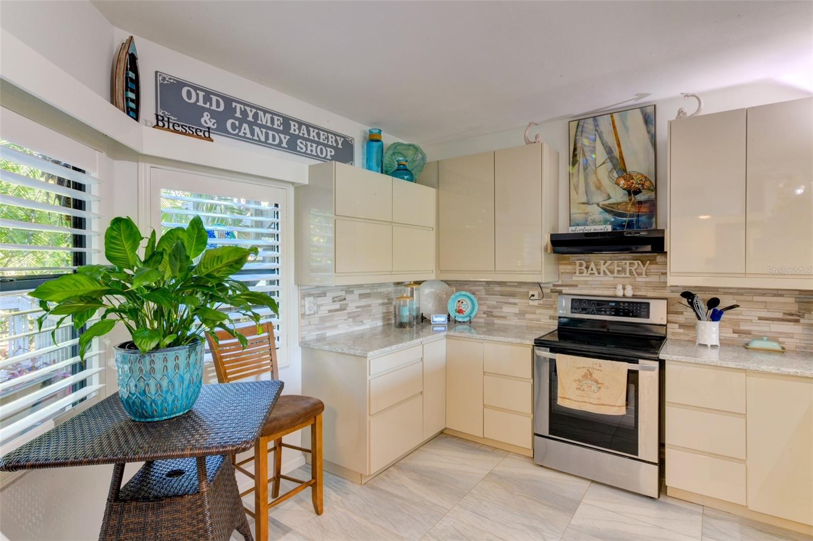5395 LAKE ARROWHEAD TRAIL 24