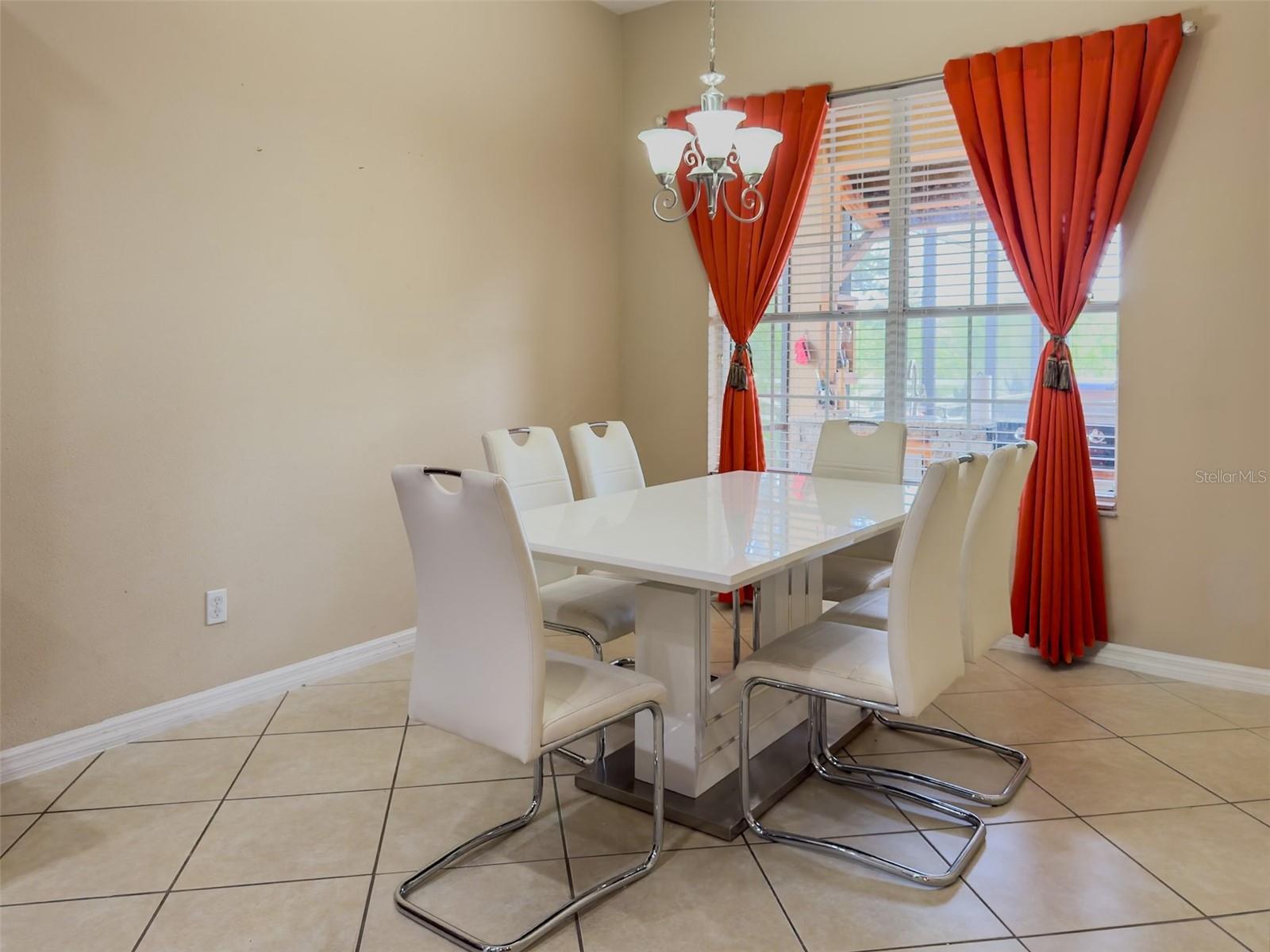 VISTA LAKES VLGS N-16 & N-17 WIN - Residential