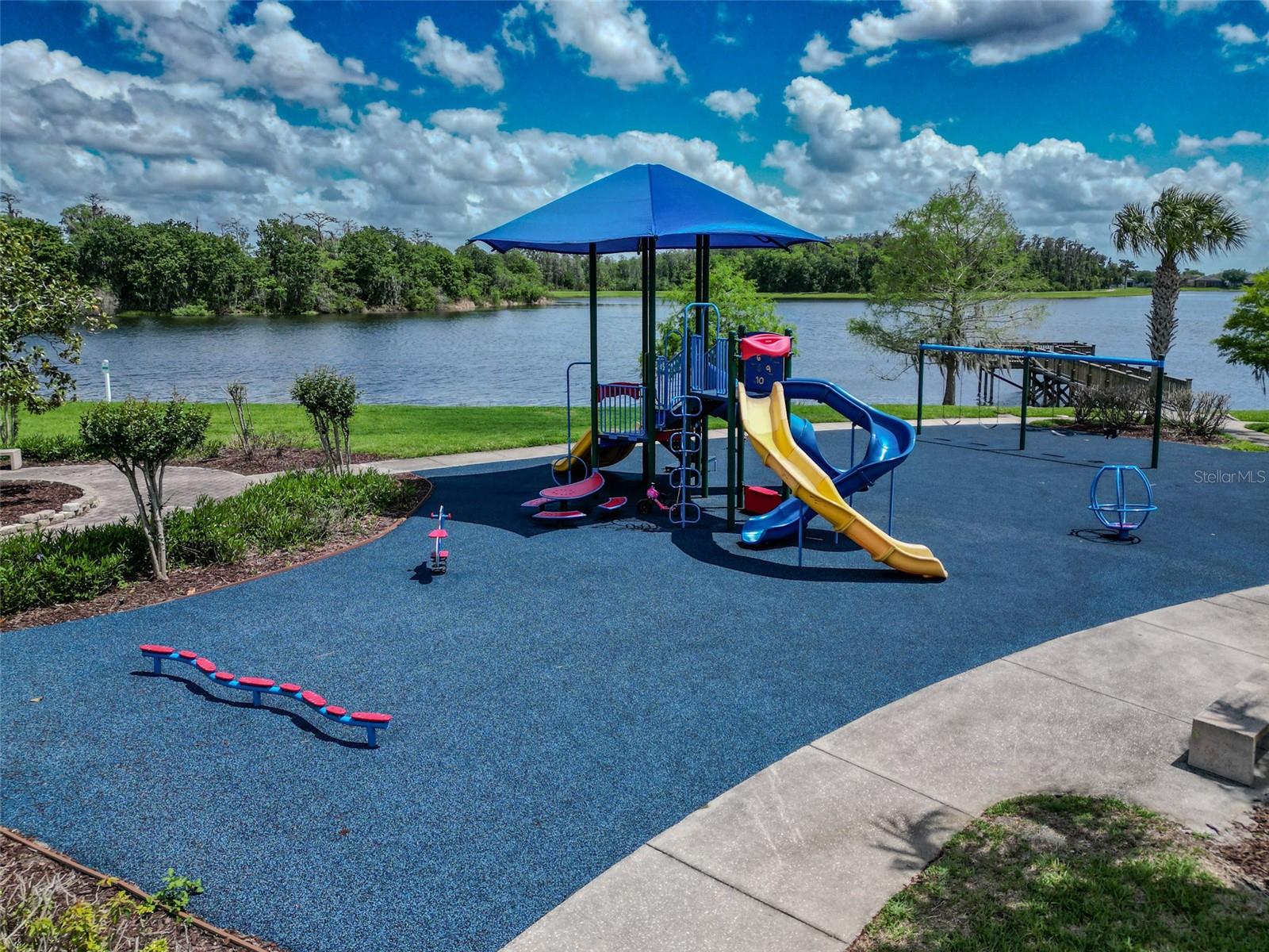 VISTA LAKES VLGS N-16 & N-17 WIN - Residential