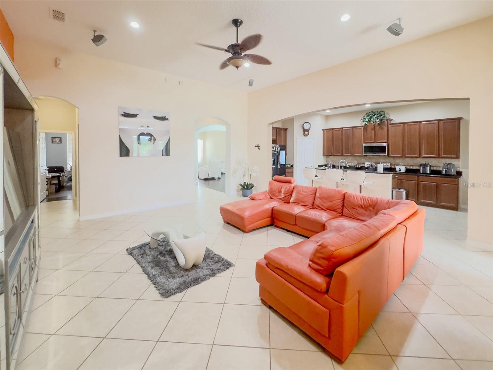 VISTA LAKES VLGS N-16 & N-17 WIN - Residential