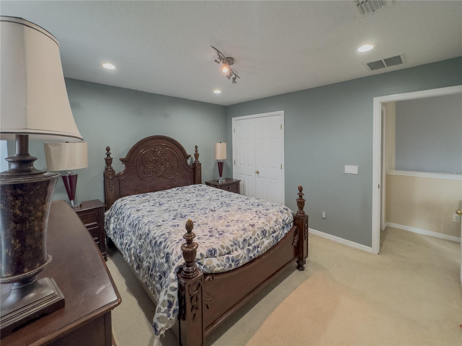 VISTA LAKES VLGS N-16 & N-17 WIN - Residential