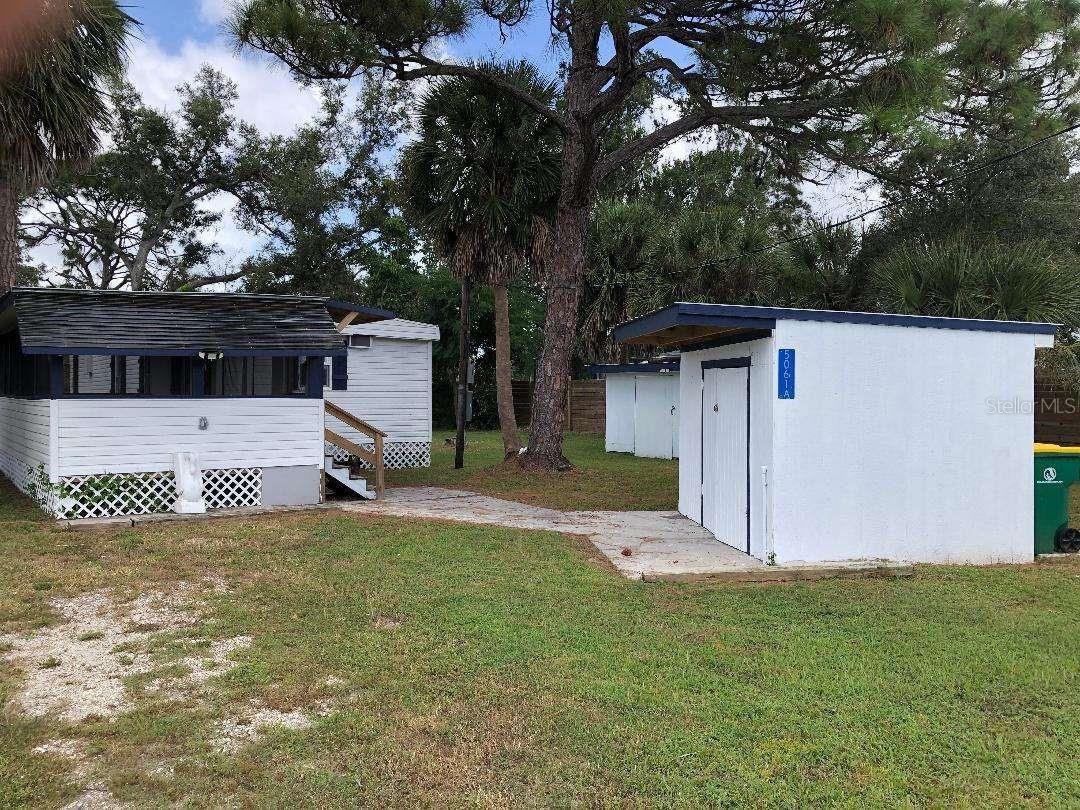 GROVELAND - Residential