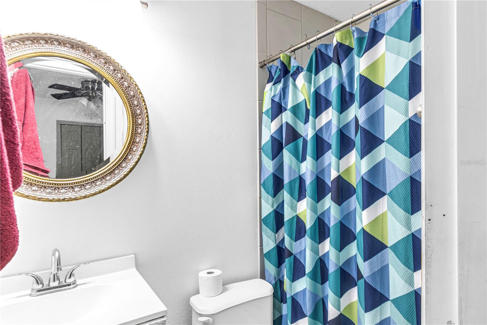 VALENCIA HILLS UNIT 1 - Residential