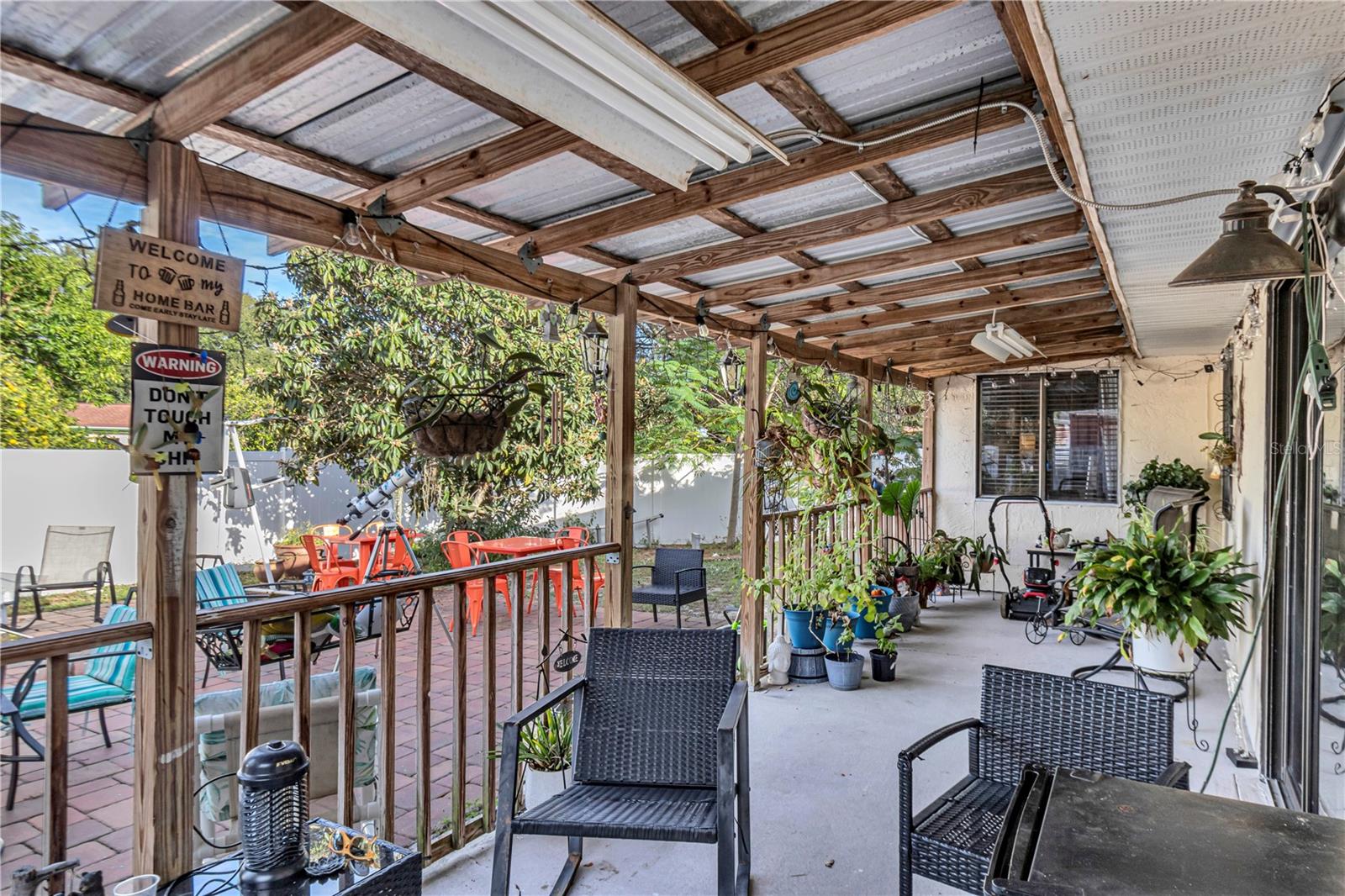 VALENCIA HILLS UNIT 1 - Residential