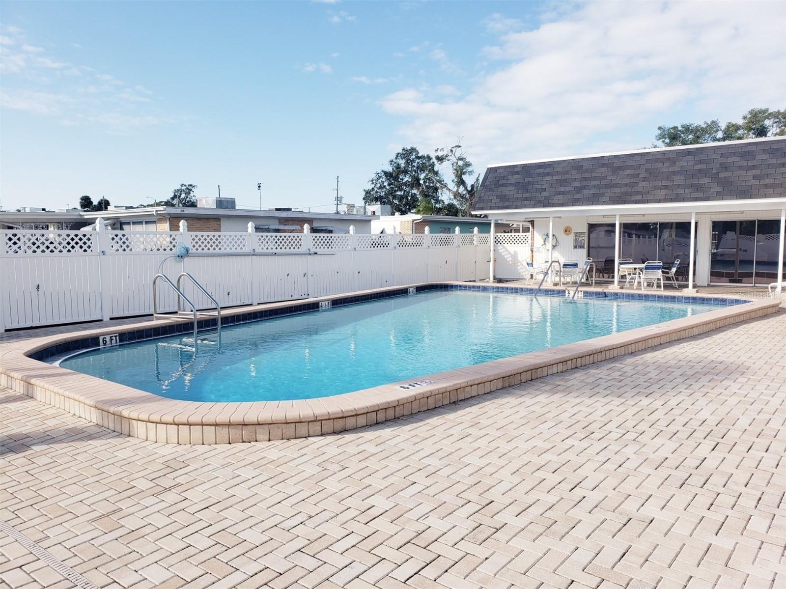 HARBOR CREST 400 APT - Residential