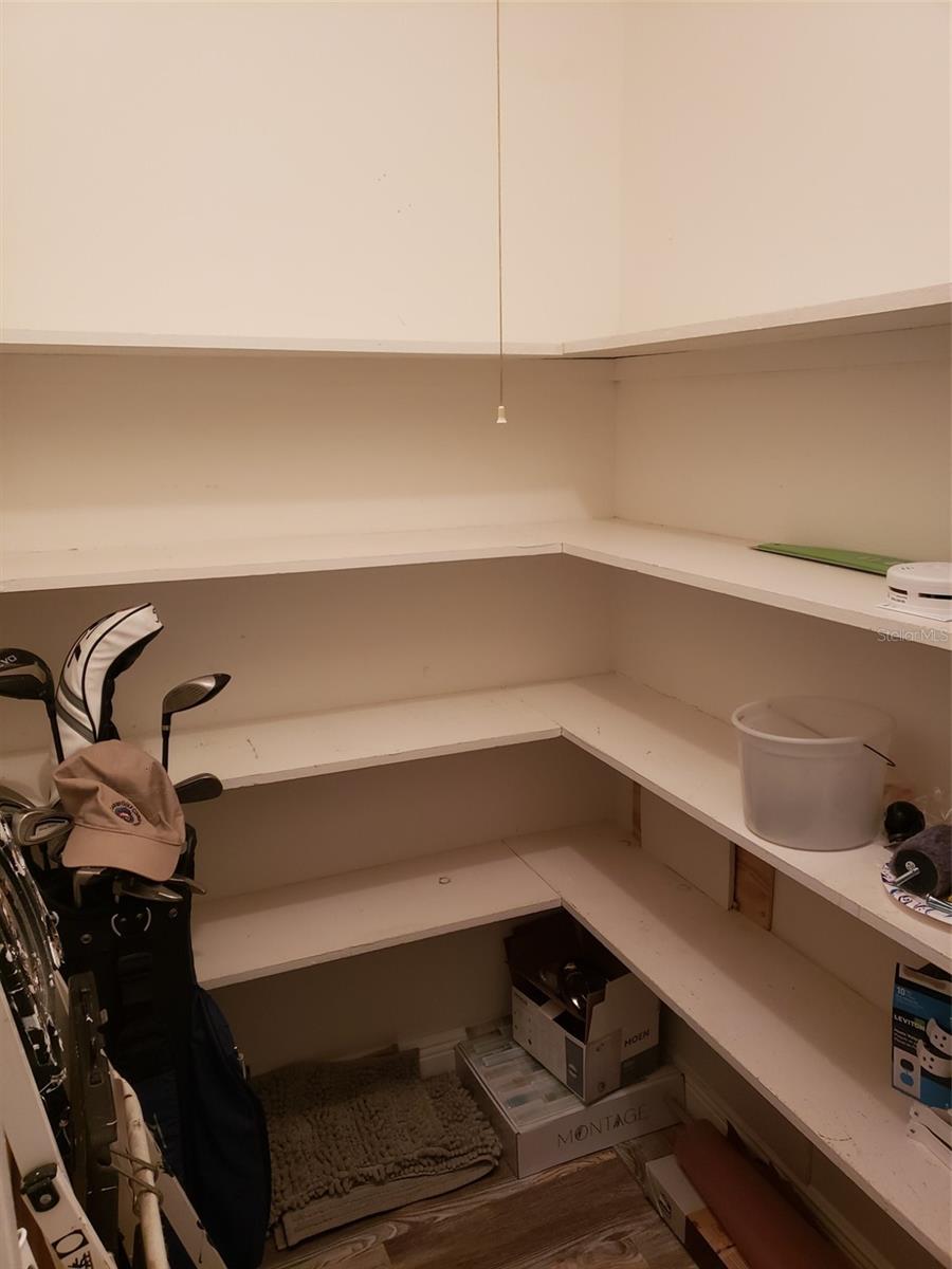 HARBOR CREST 400 APT - Residential