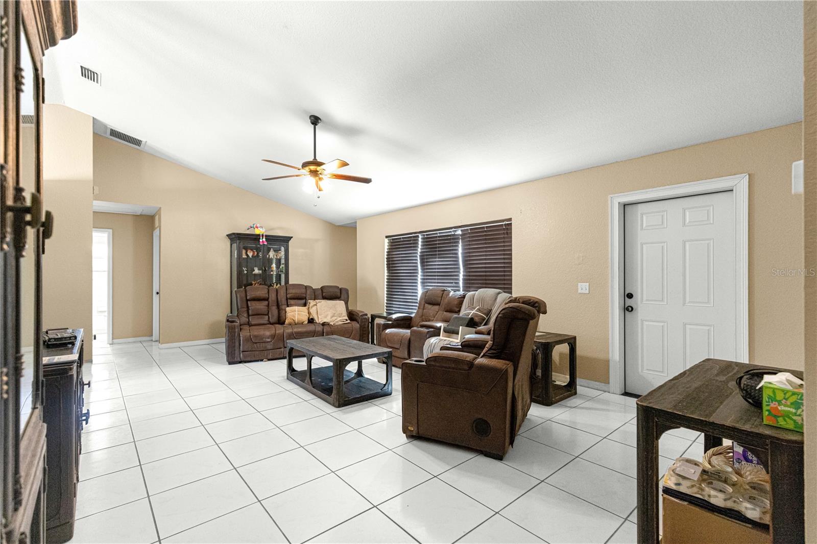 MARION OAKS - Residential