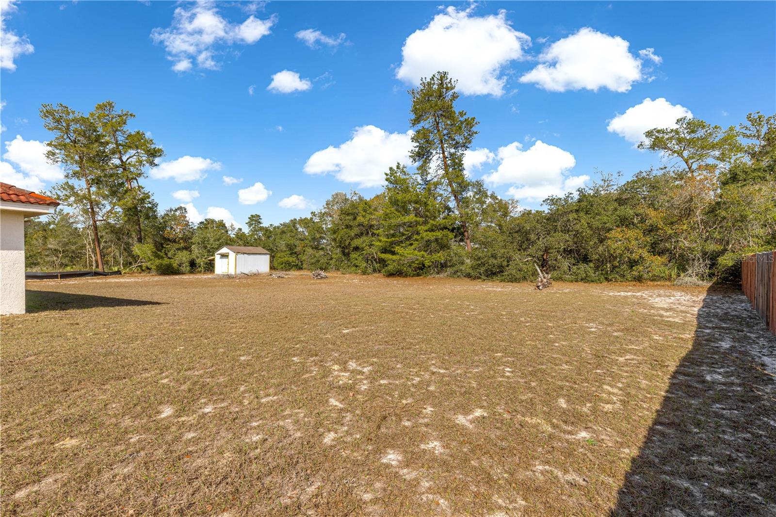 MARION OAKS - Residential