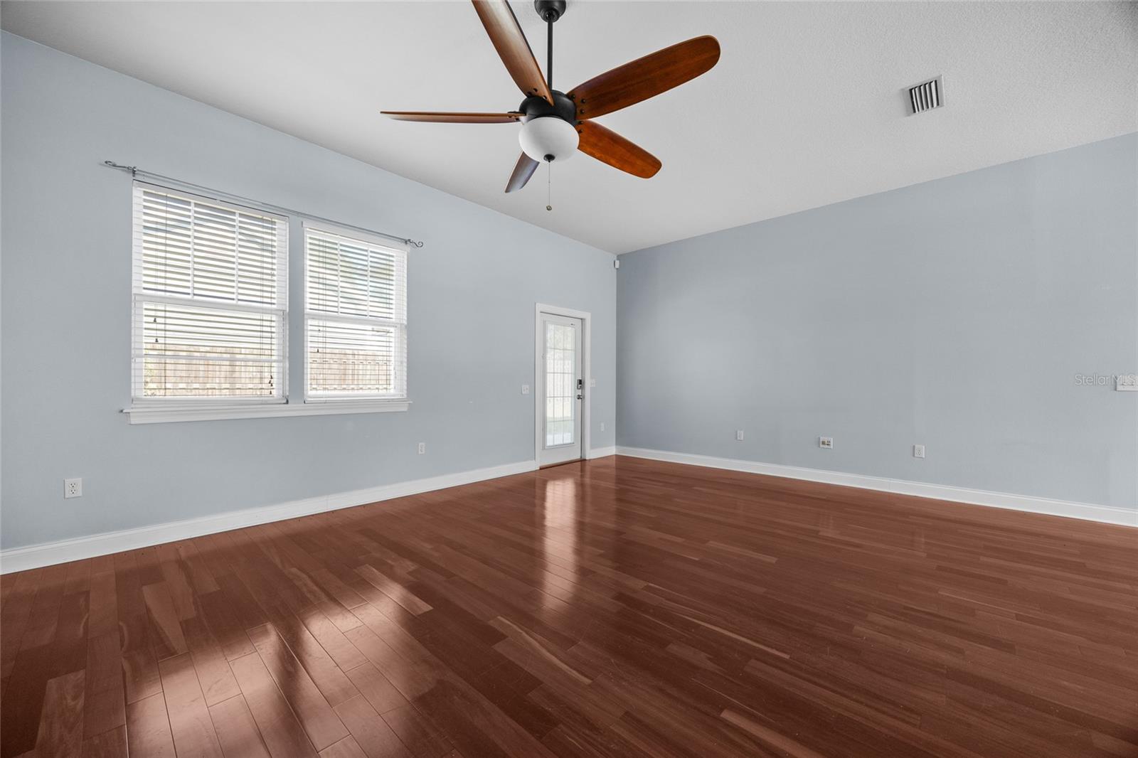 HERITAGE OAKS PH 1 - Residential