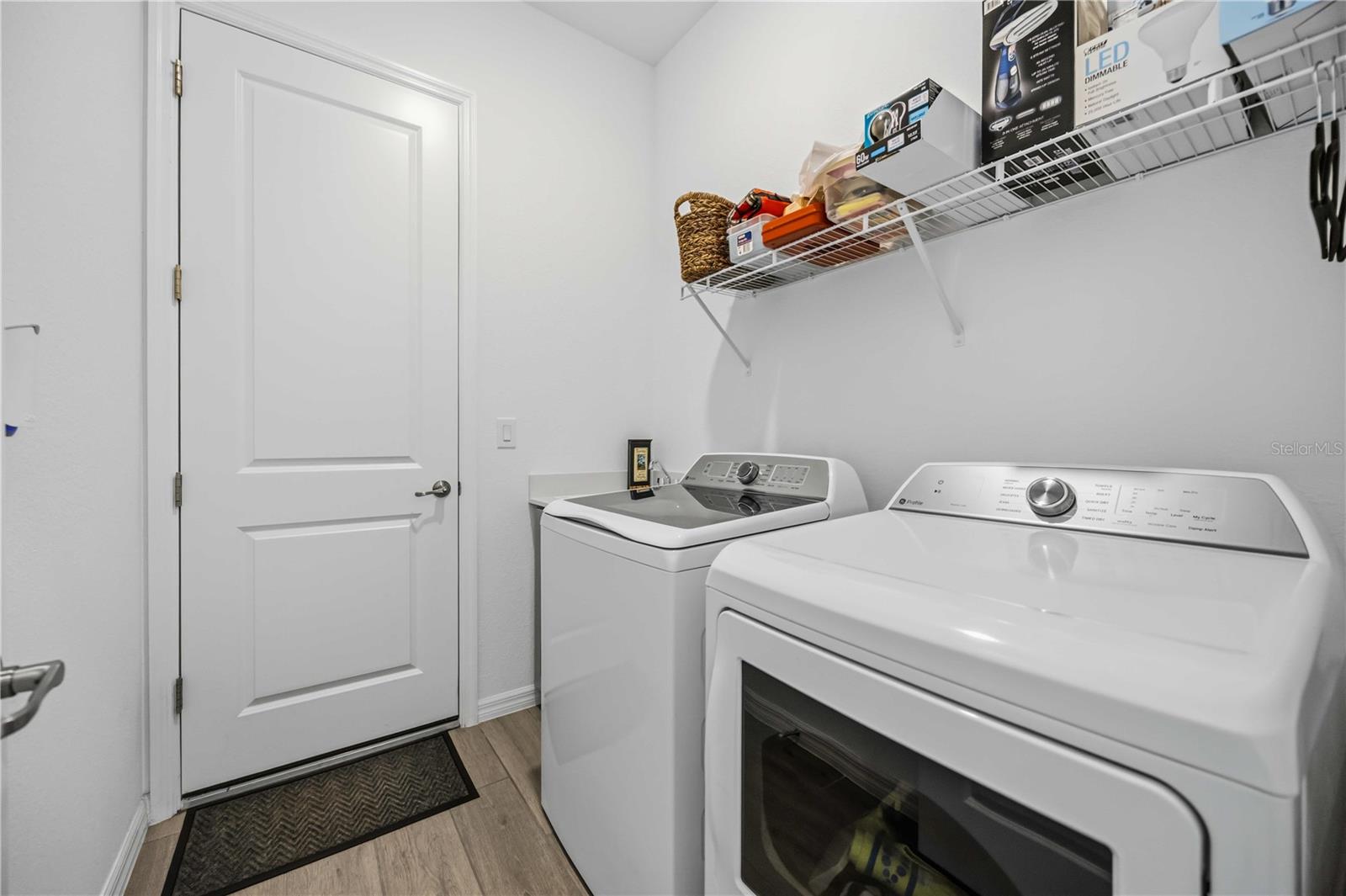 WELLEN PARK GOLF & COUNTRY CLUB - Residential