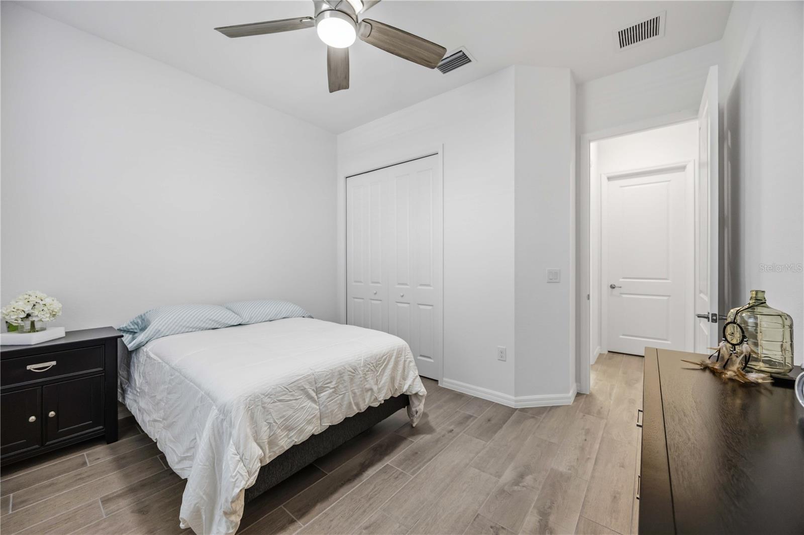 WELLEN PARK GOLF & COUNTRY CLUB - Residential