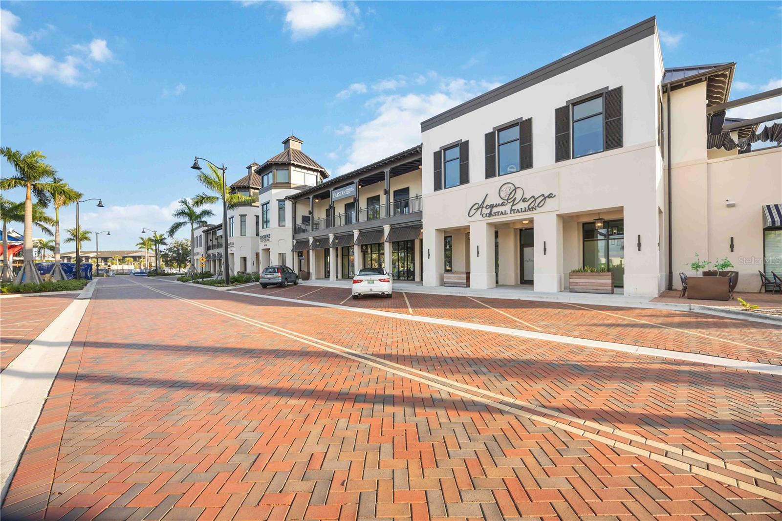 WELLEN PARK GOLF & COUNTRY CLUB - Residential